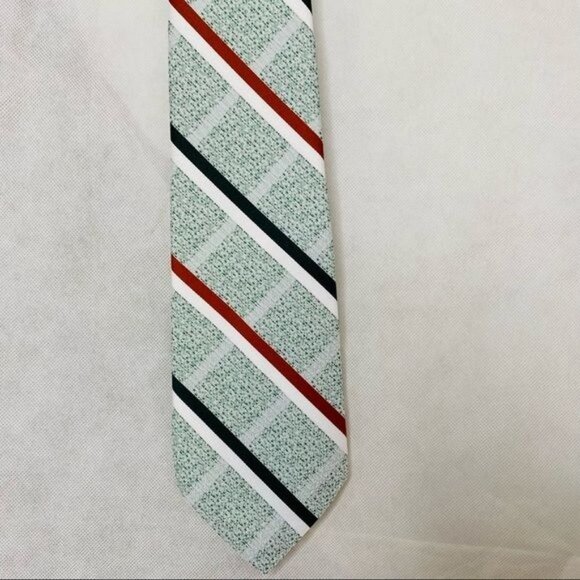Vintage JCPenny Green Striped 70s 80s Red White Tie - Picture 3 of 9